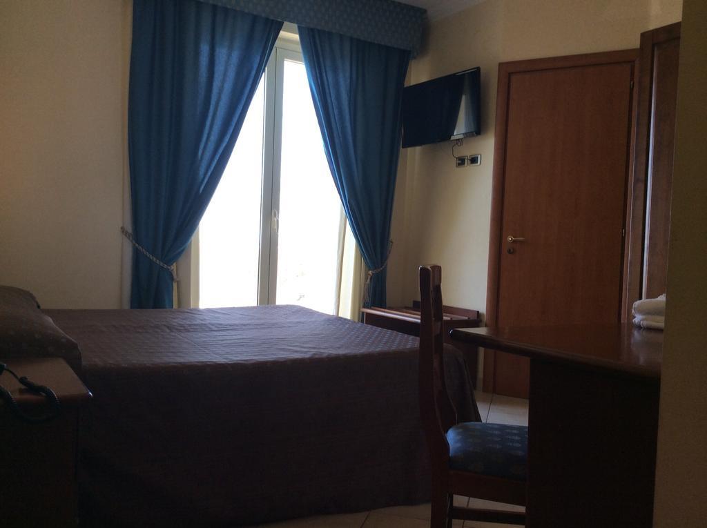 Cridda Hotel & Restaurant Gizzeria Oda fotoğraf