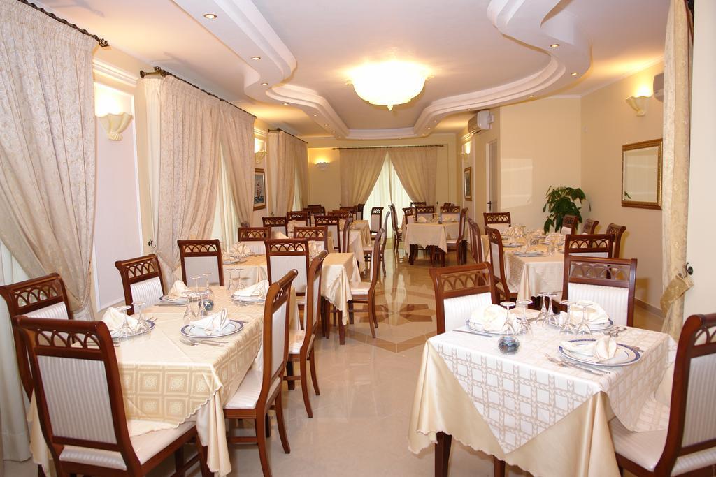 Cridda Hotel & Restaurant Gizzeria Oda fotoğraf
