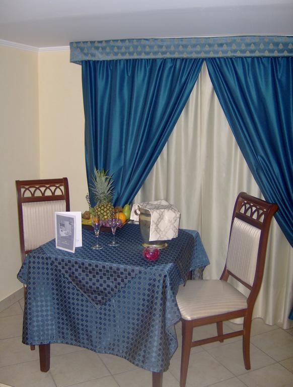 Cridda Hotel & Restaurant Gizzeria Dış mekan fotoğraf